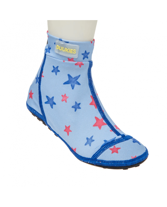 Duukies - UV-Strandsocken für Jungen - Red Blue Stars - Hellblau